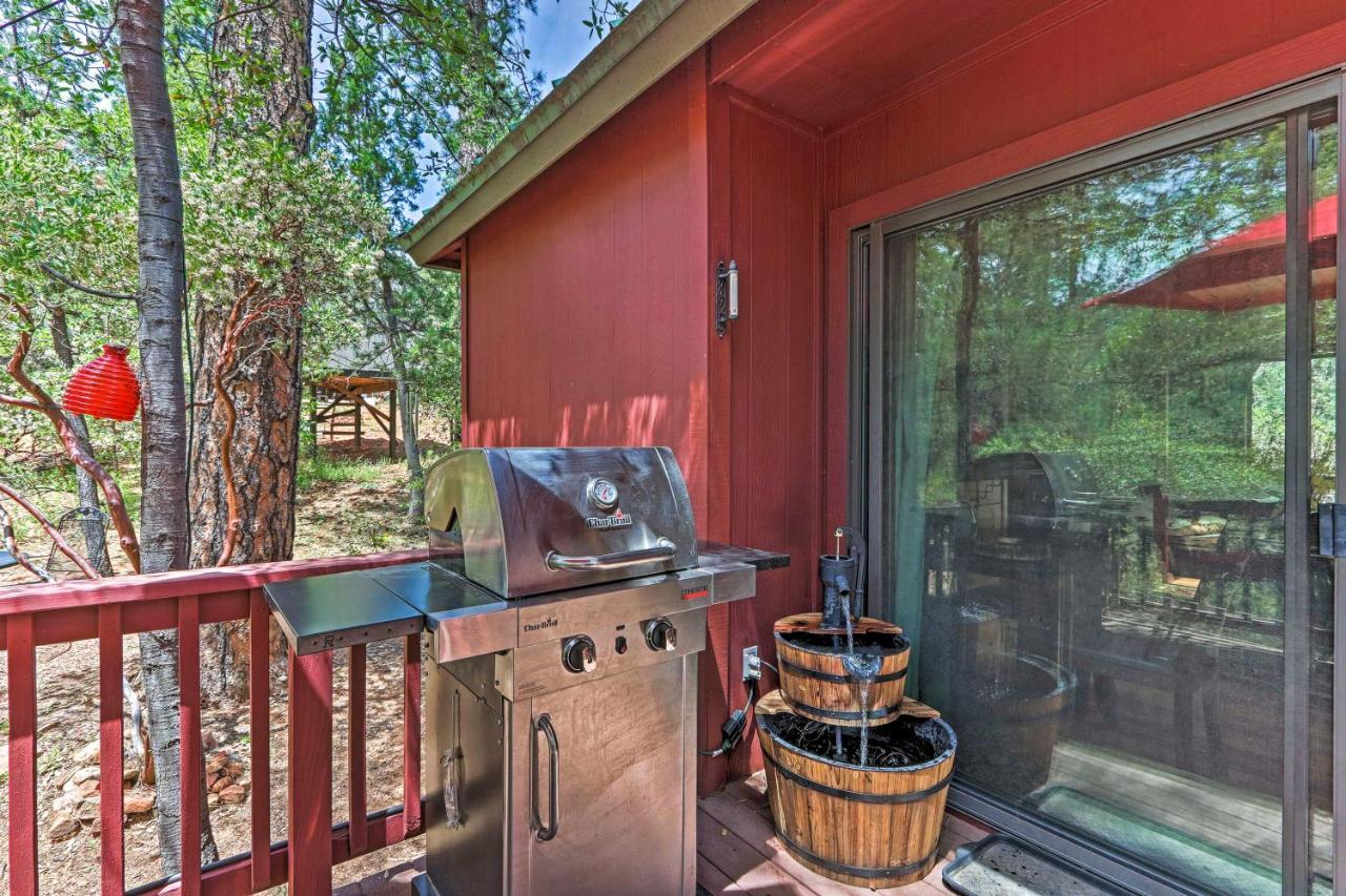 Romantic Strawberryandpine Studio Cabin With Deck! Exterior foto